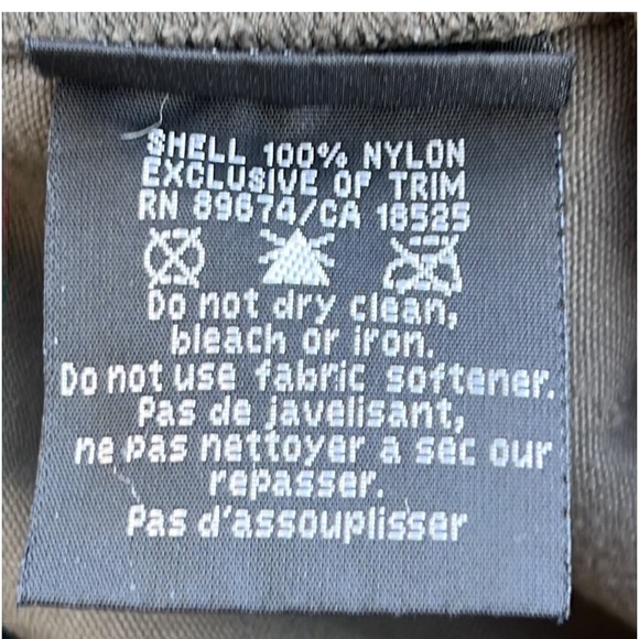 Mountain hardwear Men's Green Nylon Cargo Hiking Short Size M - Picture 8 of 8